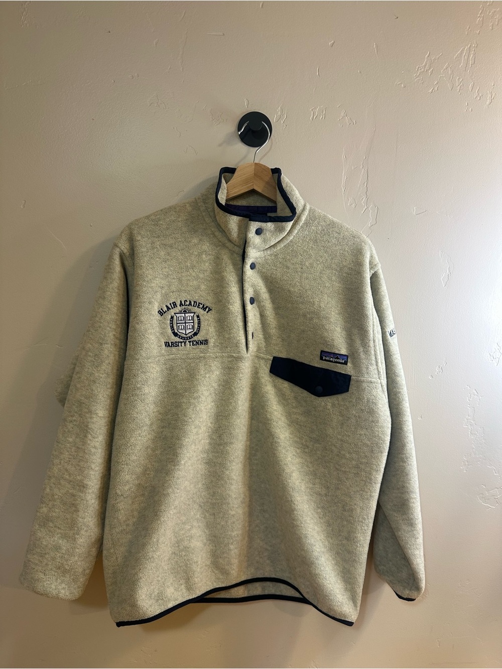 Patagonia Men’s Synchilla Snap T Fleece Oatmeal Medium with Logo